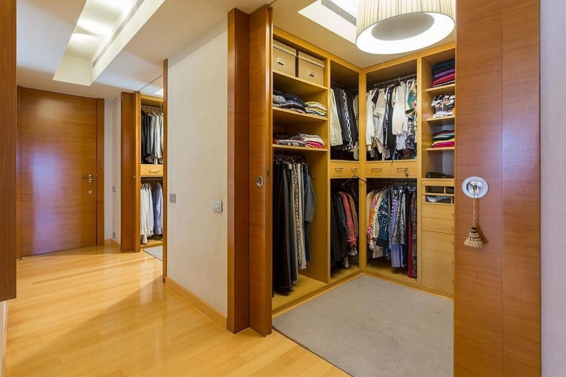 Resale - Villa - Zona Alta