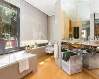 Resale - Villa - Zona Alta