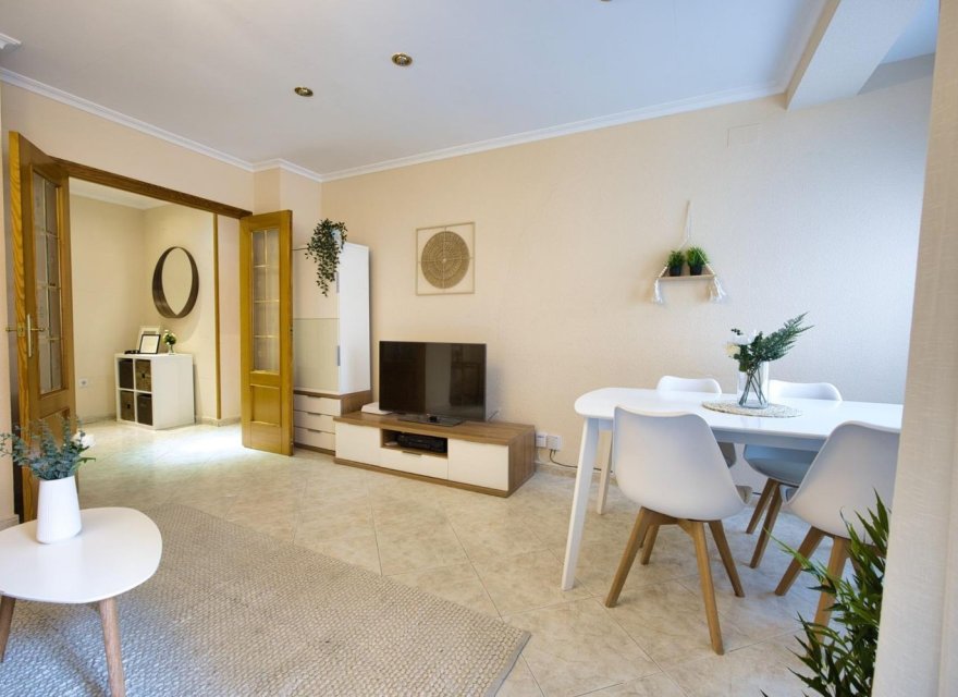 Reventa - Apartamento - Alicante - Centro