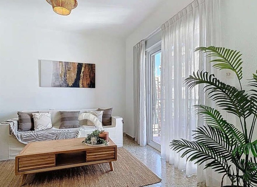 Reventa - Apartamento - Alicante - Mercado