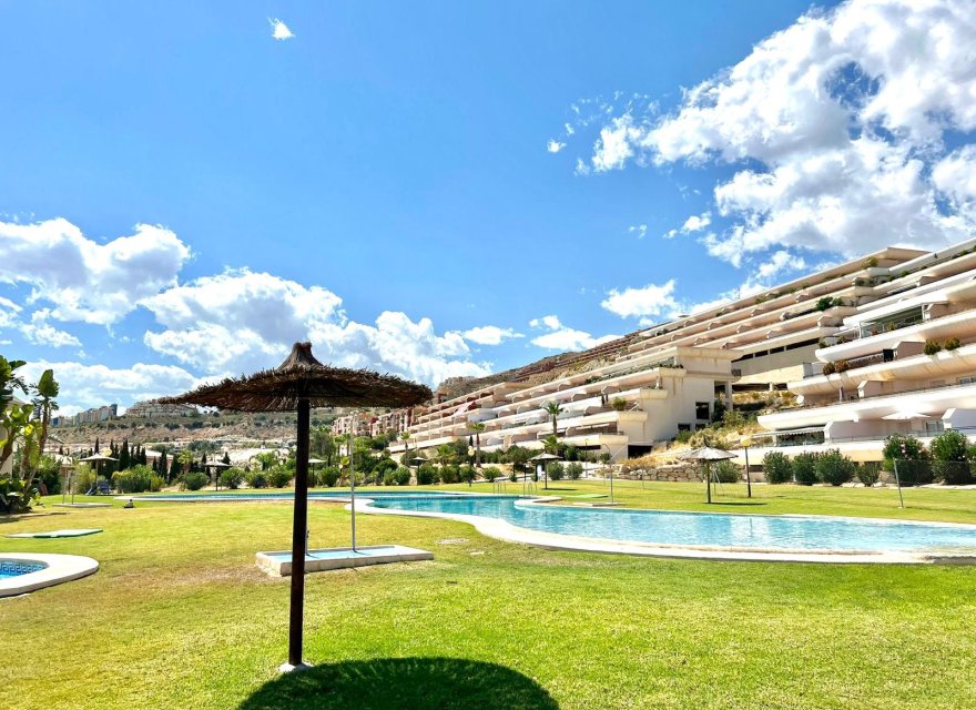 Reventa - Apartamento - Alicante (San Juan) - Club De Golf Bonalba