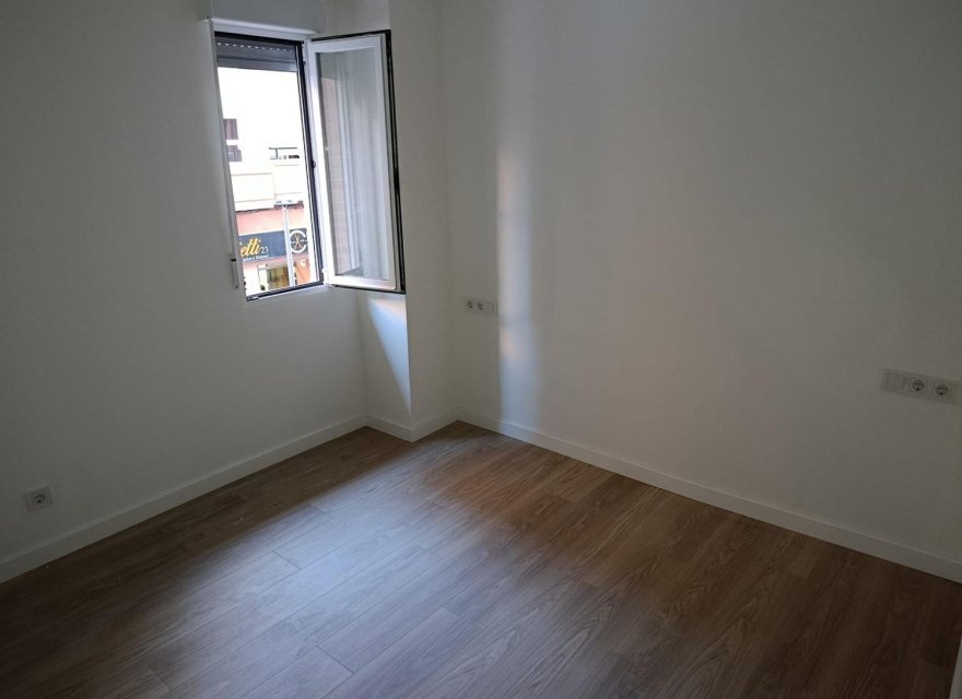 Reventa - Apartamento - Alicante