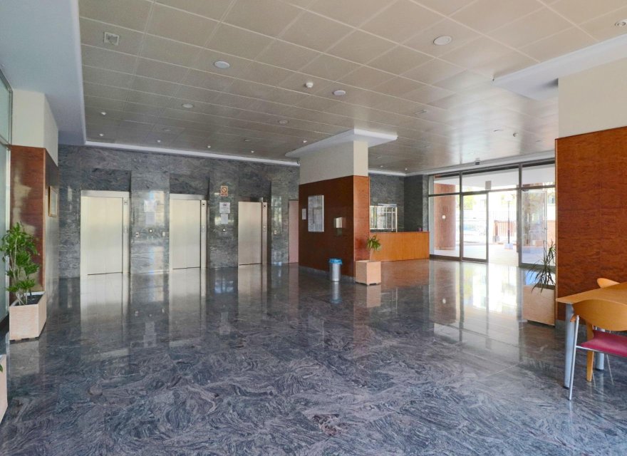 Reventa - Apartamento - Benidorm - Levante