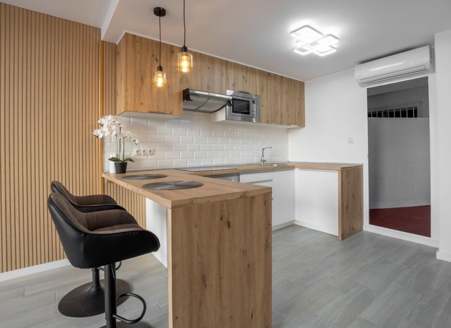 Reventa - Apartamento - Benidorm - Playa Poniente