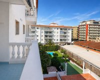 Reventa - Apartamento - Blanes