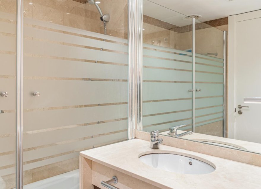 Reventa - Apartamento - Diagonal Mar