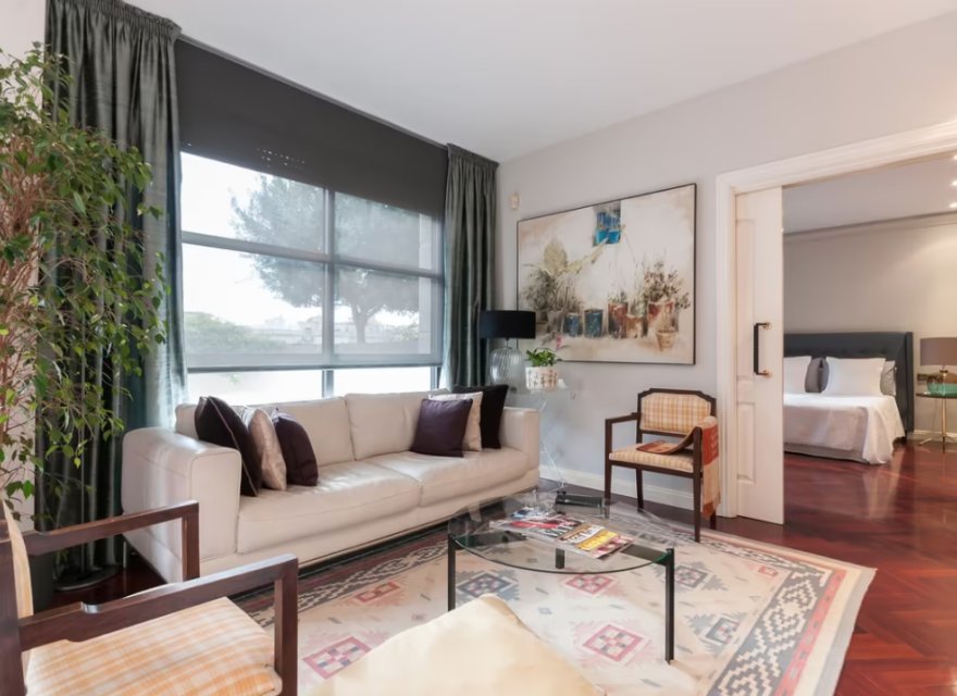 Reventa - Apartamento - Eixample