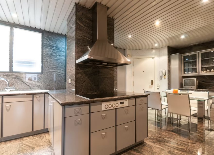 Reventa - Apartamento - Eixample