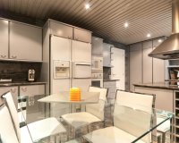 Reventa - Apartamento - Eixample