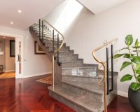 Reventa - Apartamento - Eixample