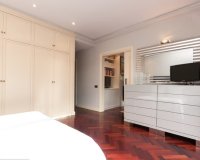 Reventa - Apartamento - Eixample