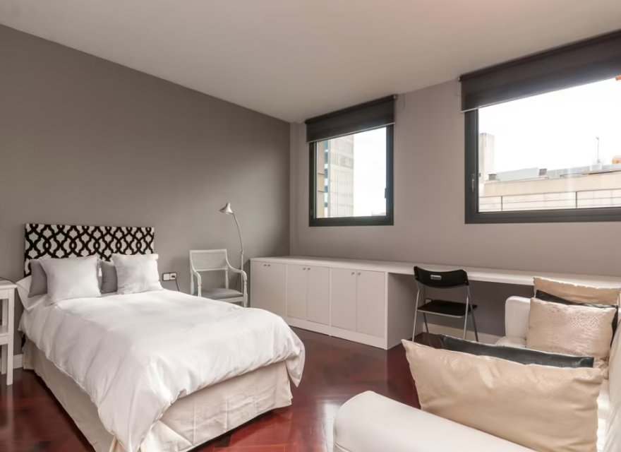 Reventa - Apartamento - Eixample