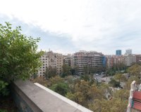 Reventa - Apartamento - Eixample