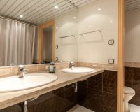 Reventa - Apartamento - Eixample