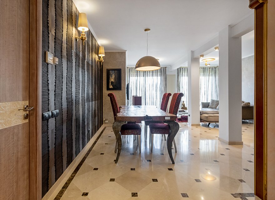 Reventa - Apartamento - Eixample