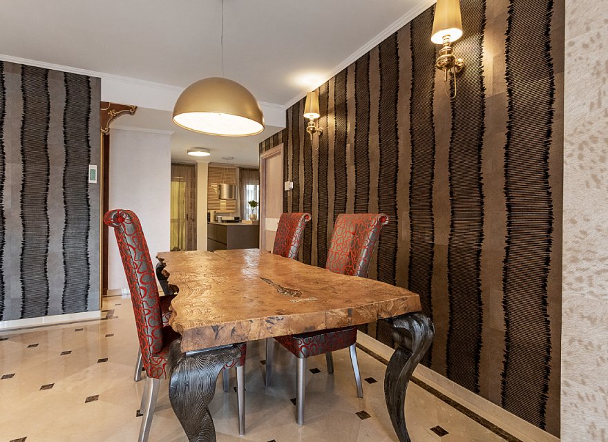 Reventa - Apartamento - Eixample