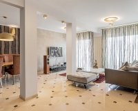 Reventa - Apartamento - Eixample