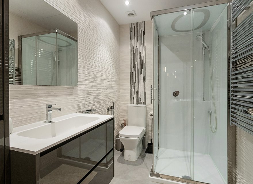 Reventa - Apartamento - Eixample