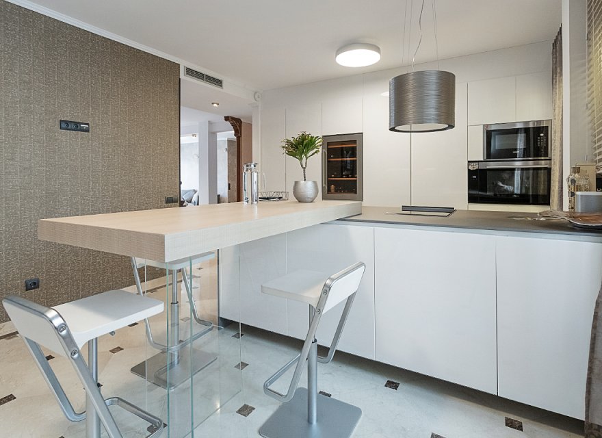 Reventa - Apartamento - Eixample