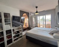 Reventa - Apartamento - Еstepona - Costa del Sol