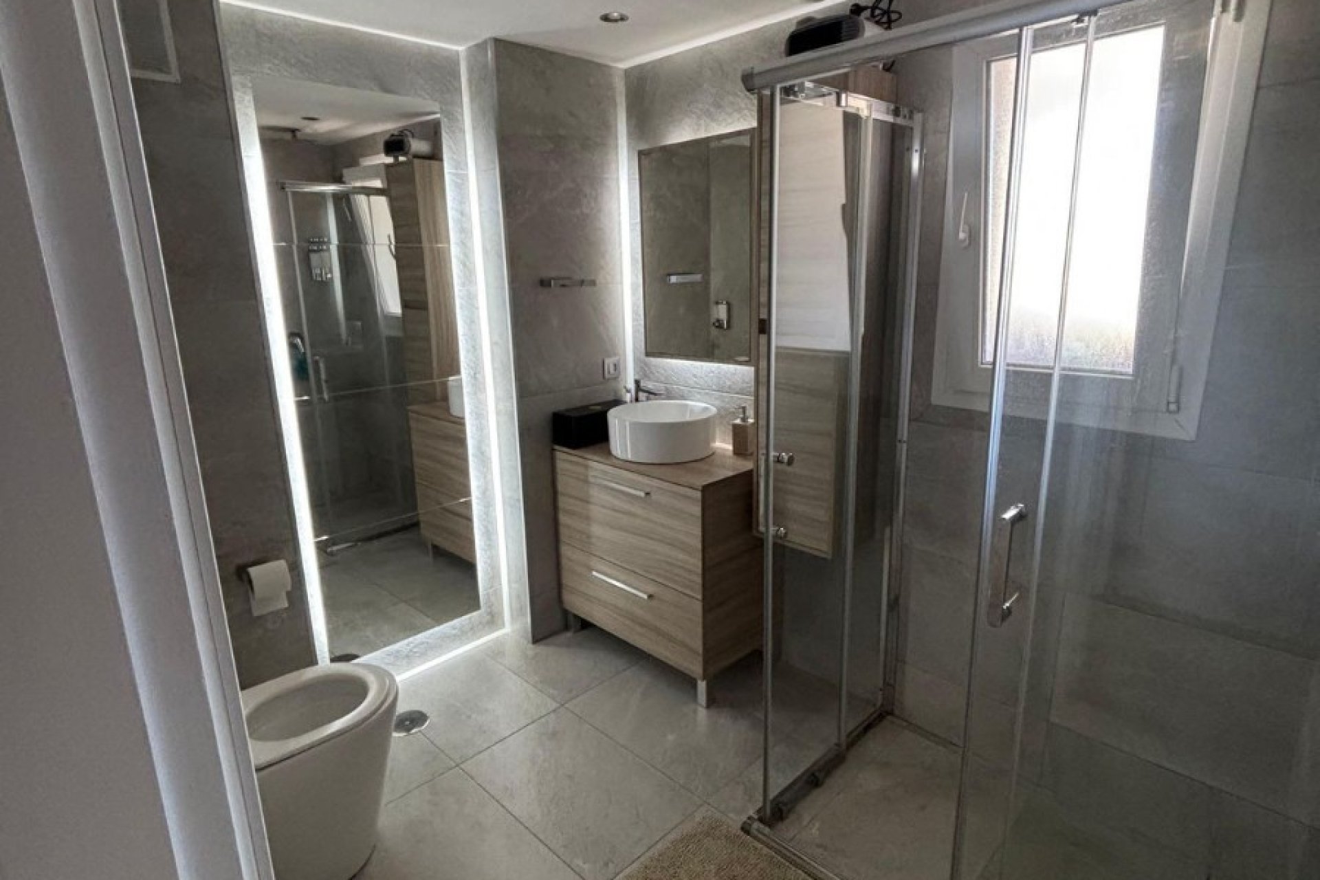 Reventa - Apartamento - Еstepona - Costa del Sol