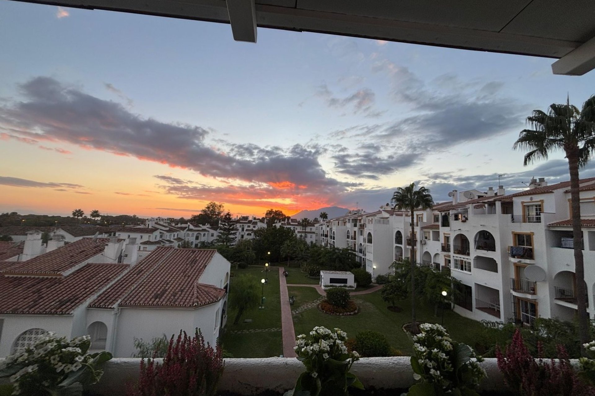 Reventa - Apartamento - Еstepona - Costa del Sol