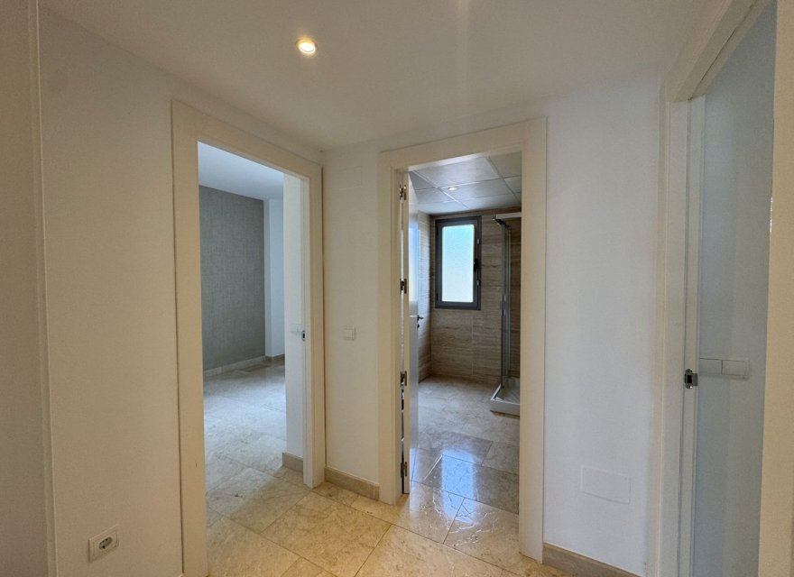 Reventa - Apartamento - Еstepona - Costa del Sol