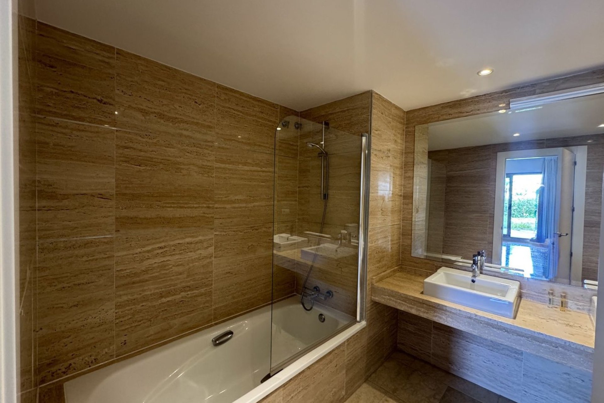 Reventa - Apartamento - Еstepona - Costa del Sol