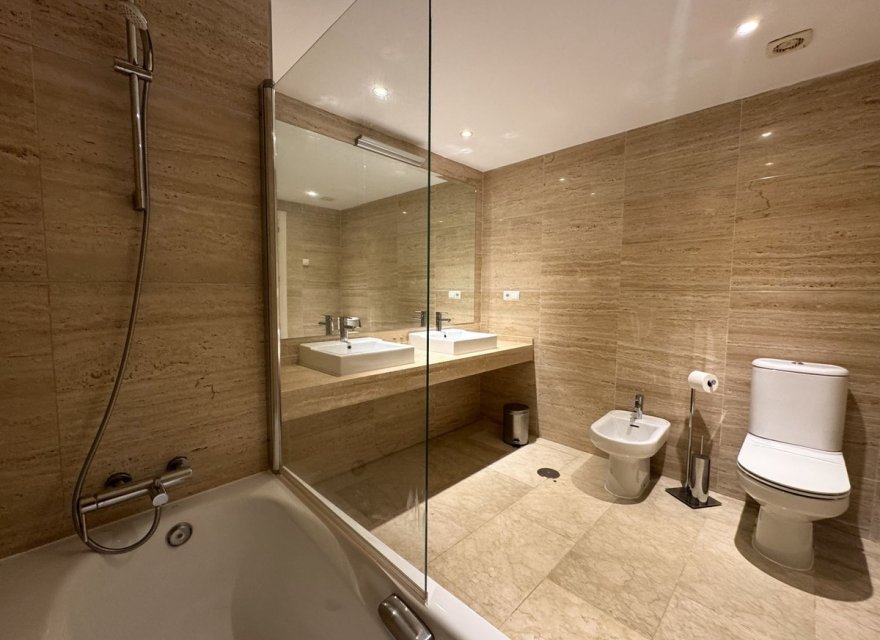 Reventa - Apartamento - Еstepona - Costa del Sol