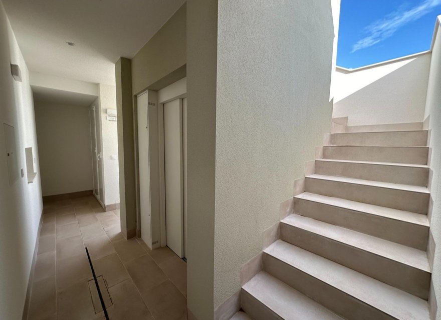 Reventa - Apartamento - Guardamar del Segura - Puerto