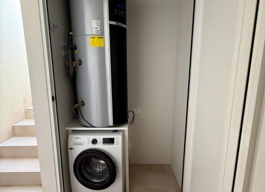 Reventa - Apartamento - Guardamar del Segura - Puerto