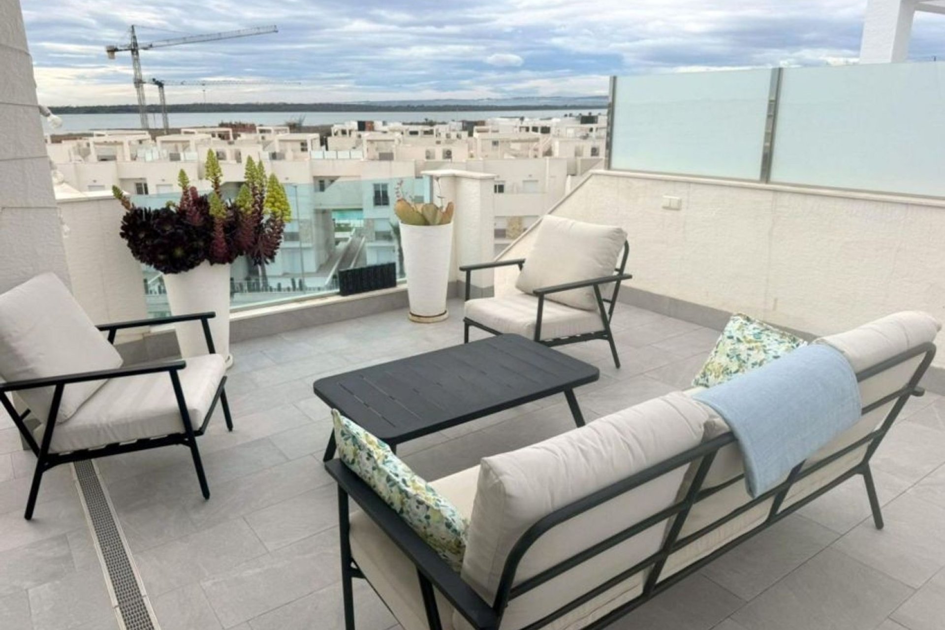Reventa - Apartamento - Guardamar del Segura - Urbanizaciones