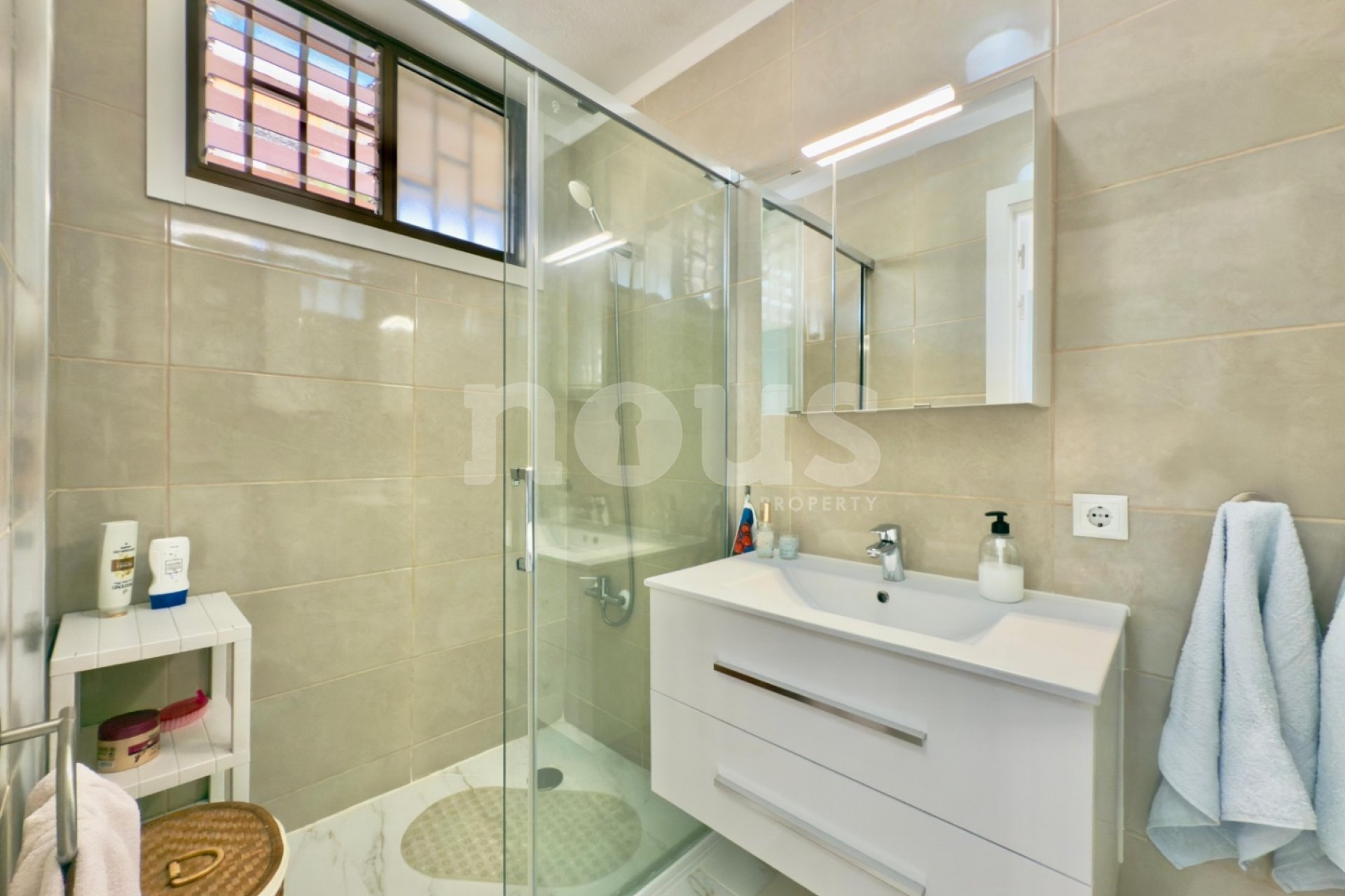 Reventa - Apartamento - Los Cristianos - Bahía