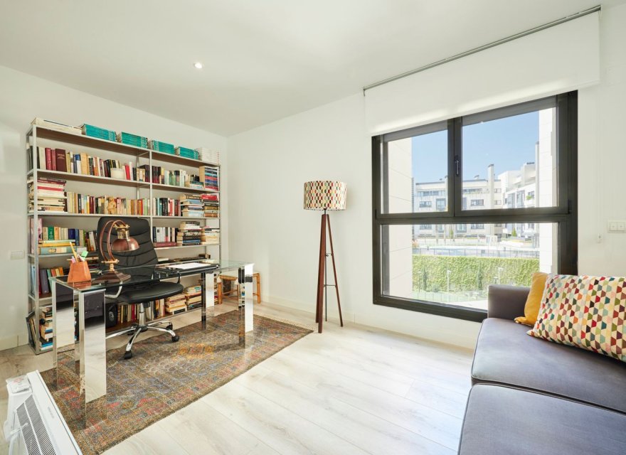 Reventa - Apartamento - Madrid - El Encinar de los Reyes 