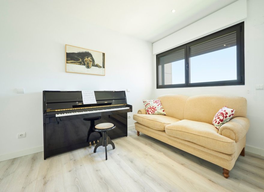 Reventa - Apartamento - Madrid - El Encinar de los Reyes 