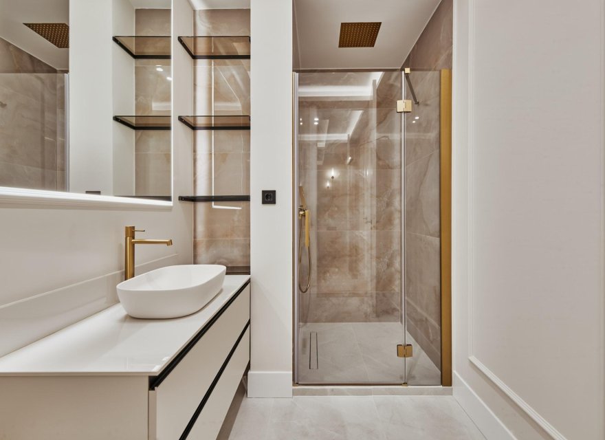 Reventa - Apartamento - Madrid