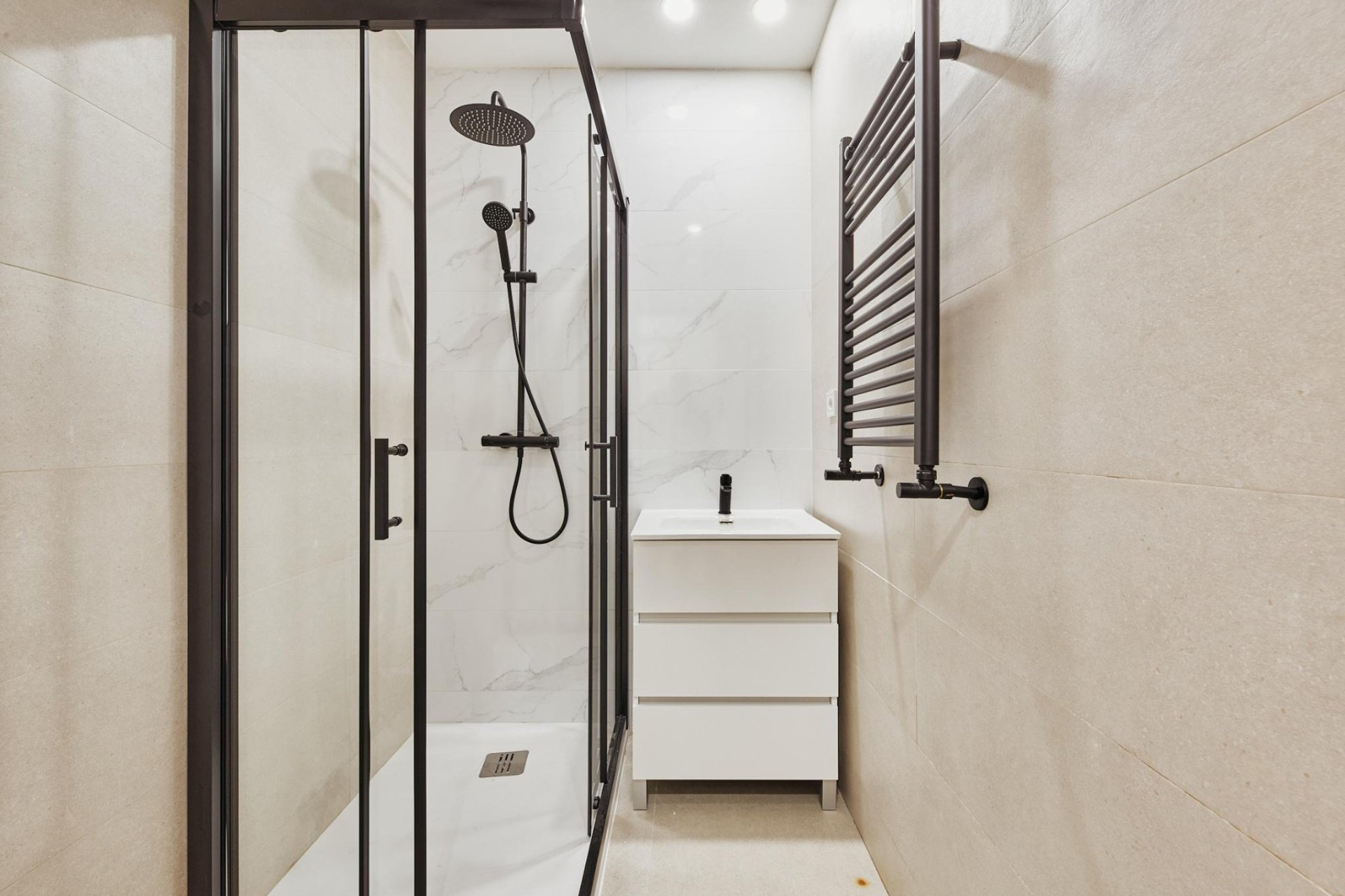 Reventa - Apartamento - Madrid