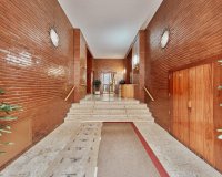 Reventa - Apartamento - Madrid