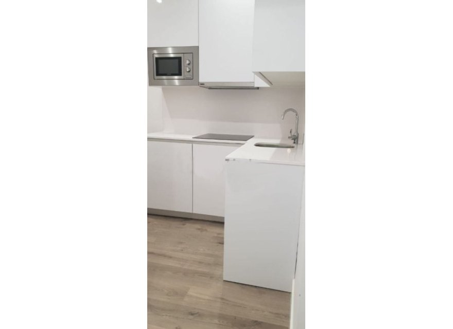 Reventa - Apartamento - Madrid