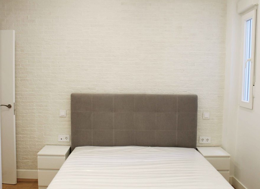 Reventa - Apartamento - Madrid