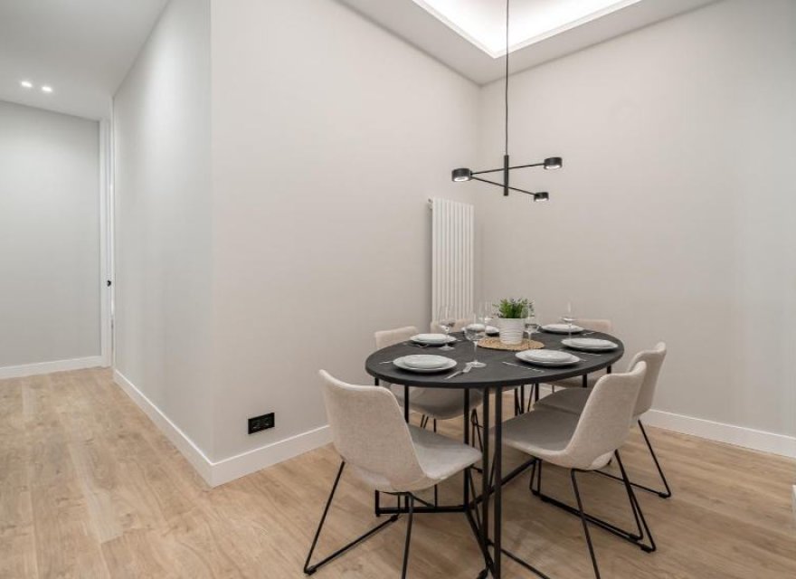 Reventa - Apartamento - Madrid