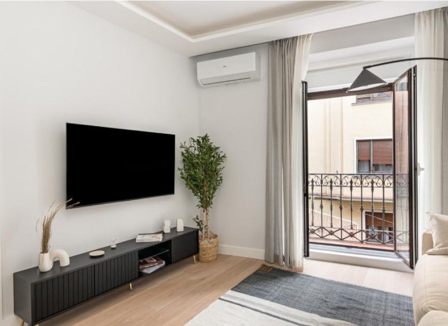 Reventa - Apartamento - Madrid