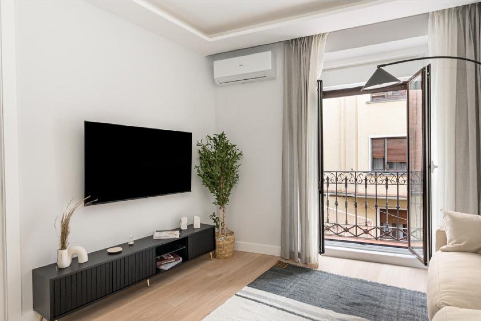Reventa - Apartamento - Madrid