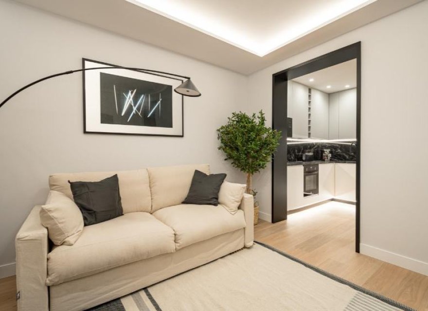 Reventa - Apartamento - Madrid