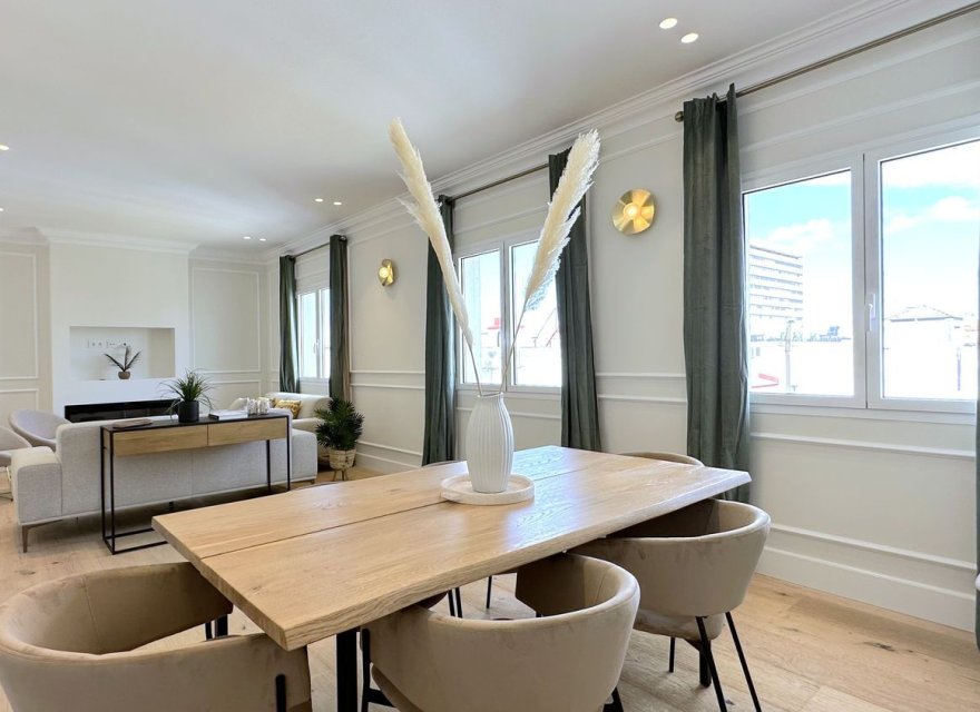 Reventa - Apartamento - Madrid