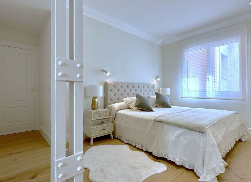 Reventa - Apartamento - Madrid
