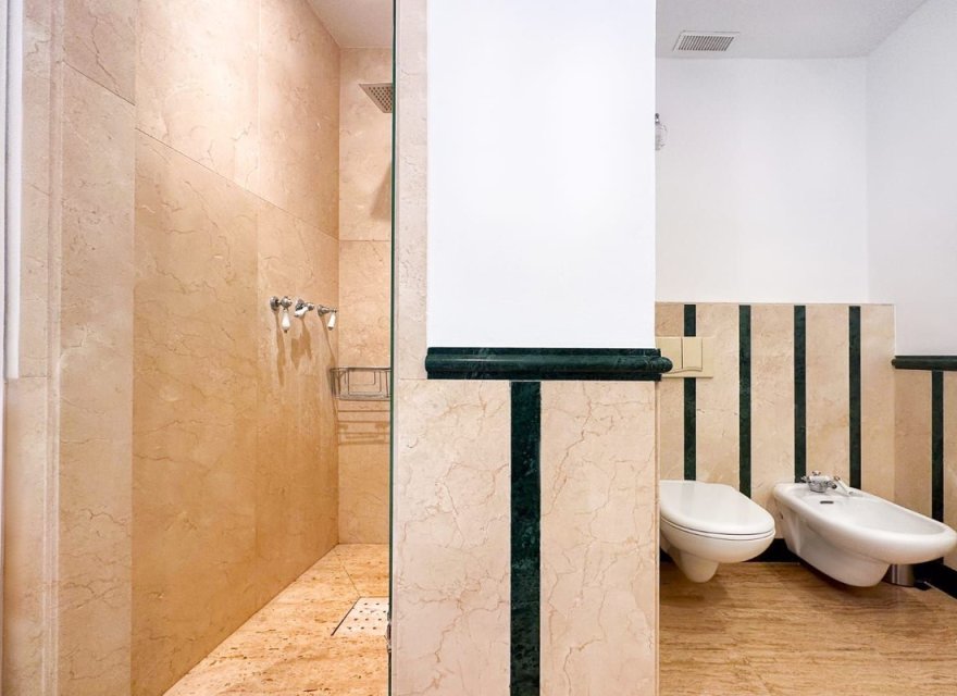 Reventa - Apartamento - Marbella - Costa del Sol