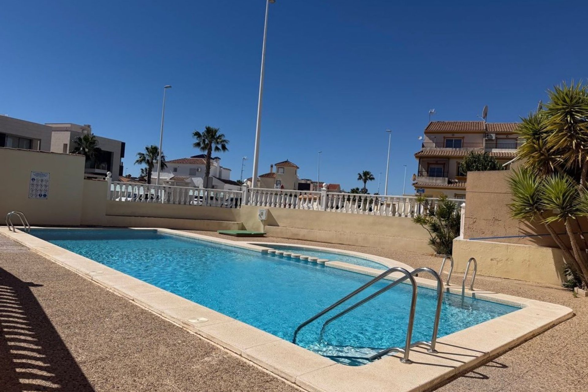 Reventa - Apartamento - Orihuela Costa - La Regia