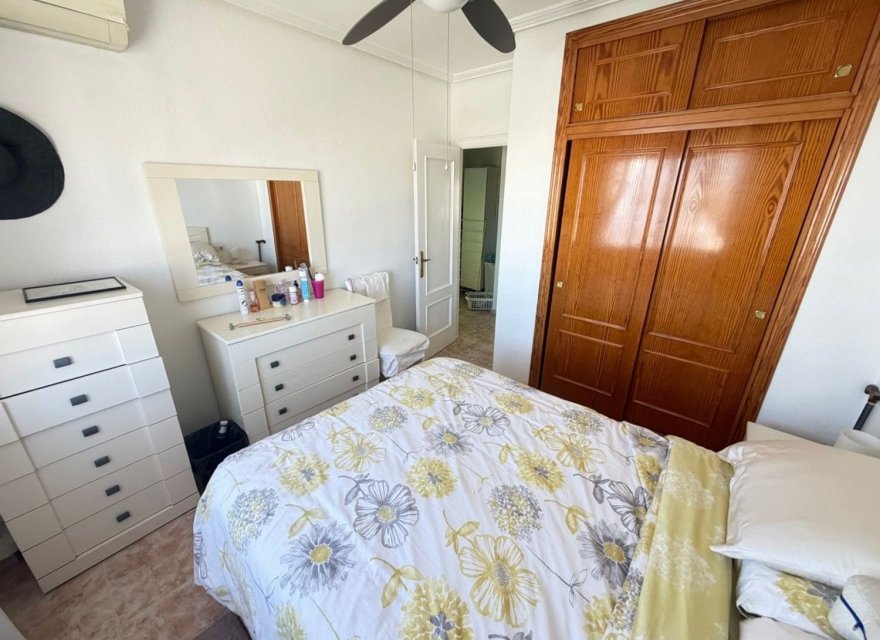 Reventa - Apartamento - Orihuela Costa - La Regia