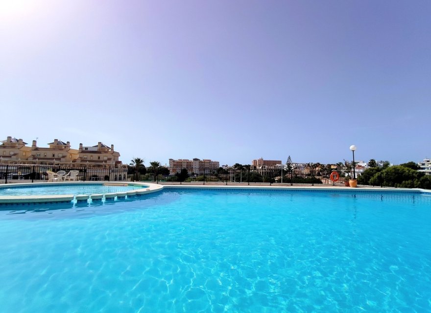 Reventa - Apartamento - Orihuela Costa - La Zenia